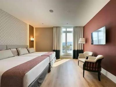 Catalonia Ramblas 4* Sup - 93