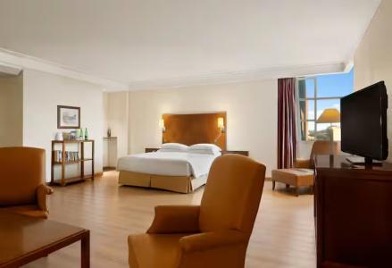 Hilton Rome Airport - 35