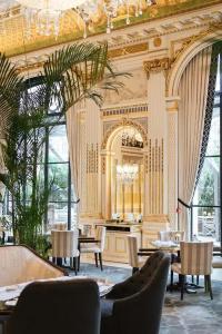 The Peninsula - 15