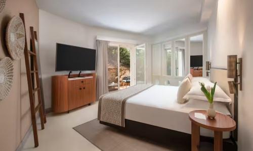 Baia Di Chia Resort Sardinia, Curio Collection By Hilton - 61
