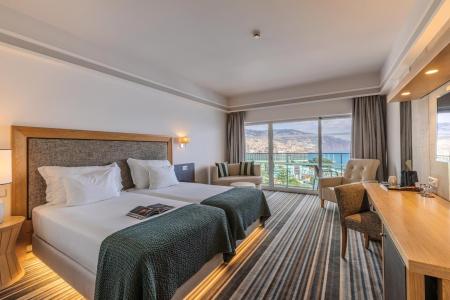 Pestana Carlton Madeira Ocean Resort - 40