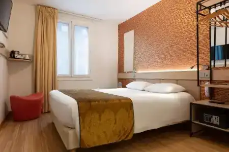 Hôtel Hor Les Lumières - 5