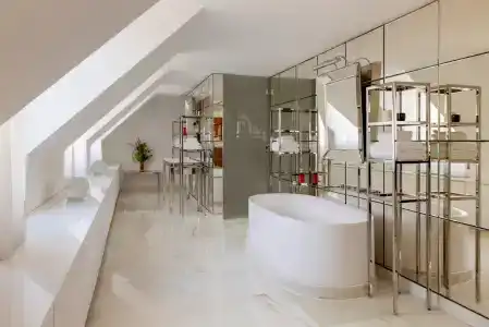 Hôtel Le Royal Monceau Raffles Paris - 11