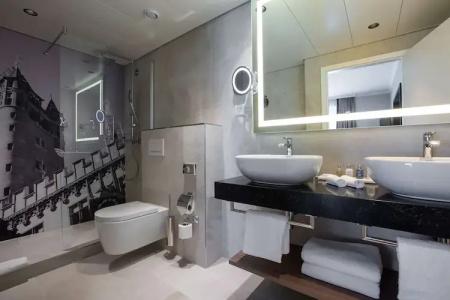 Radisson Blu - 76