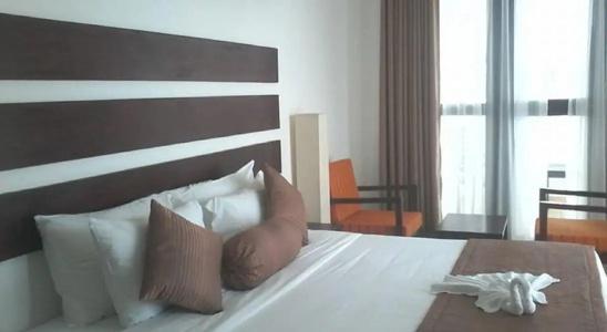 Avenra Beach Hikkaduwa - 2