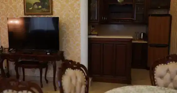 Замковый - 65