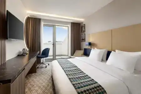 Wyndham - 44
