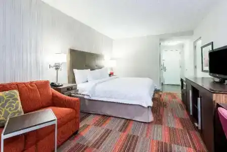 Hampton Inn Charlotte Uptown - 45
