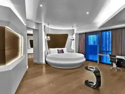 V Dubai, Curio Collection by Hilton - 71