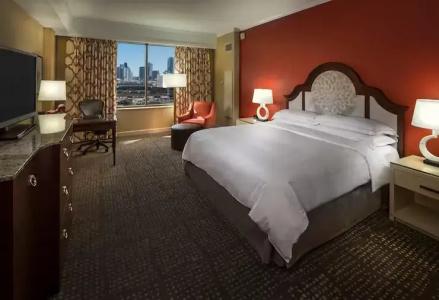 Hilton Anatole - 96