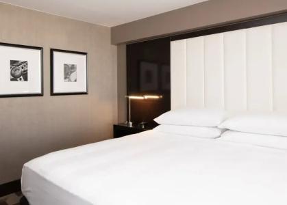 Beverly Hills Marriott - 40