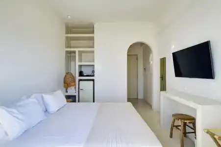 La Selini - 3
