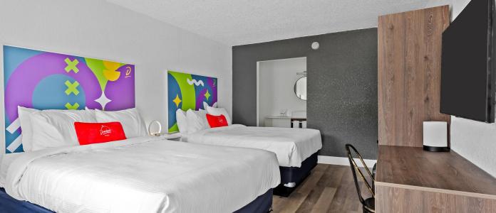 TraveInn & Suites by Wyndham Airport - 2