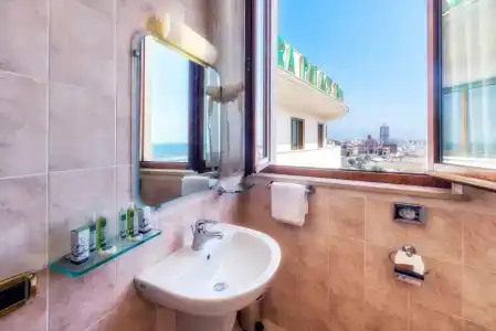 Astura Palace - 41