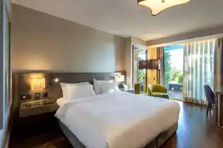 Radisson Blu Istanbul Ottomare - 50