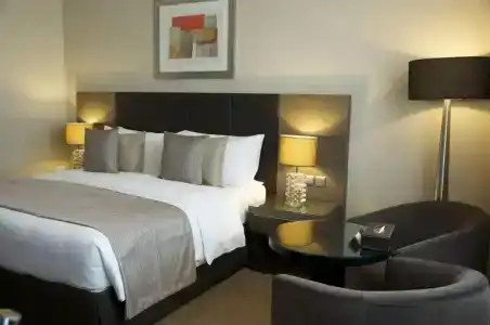 Ramada Downtown Abu Dhabi - 16