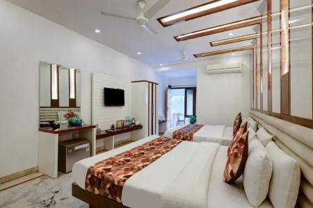 Hindustan- by Backpackers Heaven - 121
