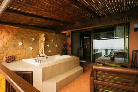 Samui Bayview Resort & Spa - Sha Plus - 43