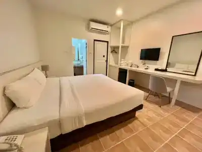 Amata Patong - 45
