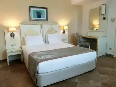 Crystal Admiral Resort Suites & Spa - Ultimate All Inclusive - 11