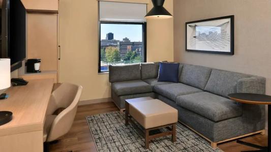 Hyatt Place Chicago Wicker Park - Brand New - 40