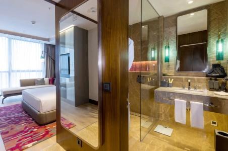 Hilton Regency - 46