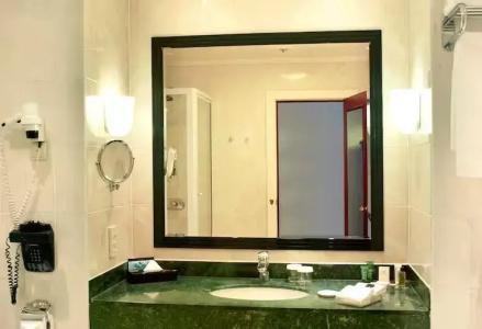 Hilton Antwerp Old Town - 35