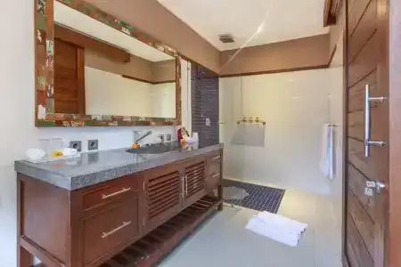 Solo Villas & Retreat - 57