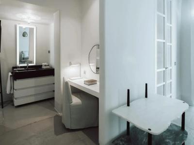 Mykonos Ammos - Small Luxurys of the World - 84