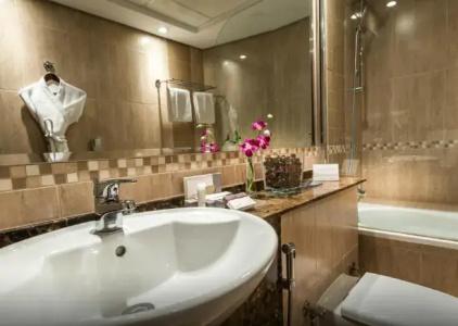 First Central Suites - 63