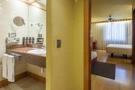 Senator Barcelona Spa - 53