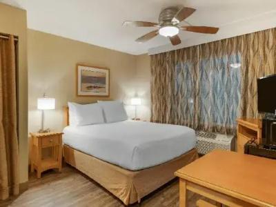 Best Western Plus Ocean View - 40
