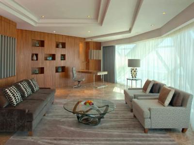 Hyatt Capital Gate Abu Dhabi - 39