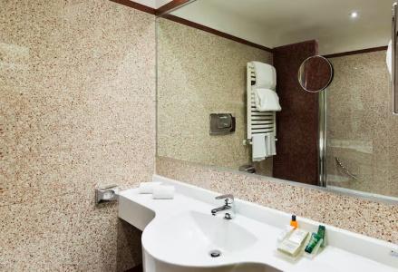Hilton Garden Inn Rome Claridge - 56