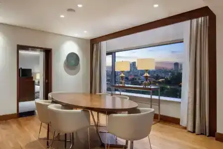 Conrad Istanbul Bosphorus - 57