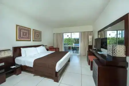 Reef Oasis Beach Resort - 53