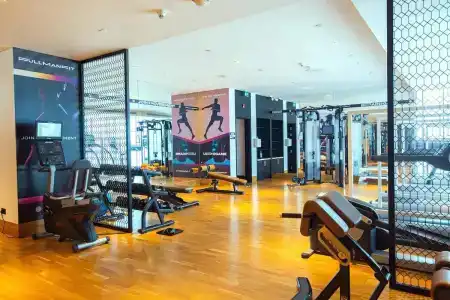 Pullman Dubai Downtown - 5