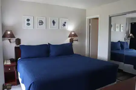 Parc Corniche Condominium Suites - 55
