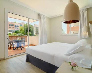 H10 Mediterranean Village - 2