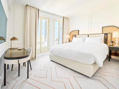 InterContinental Carlton - 52