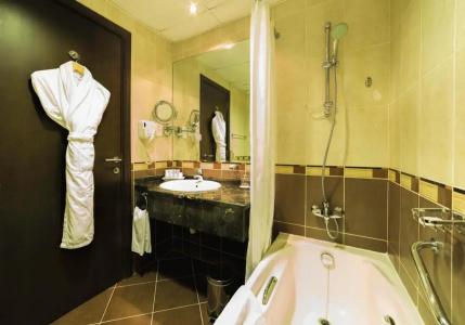 Executive Suites - 19