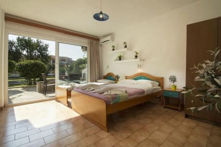Toroni Blue Sea - 73