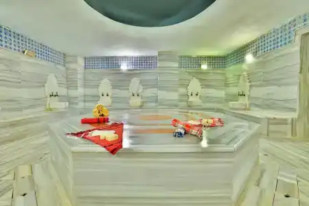 Crystal Aura Beach Resort & Spa  - 24