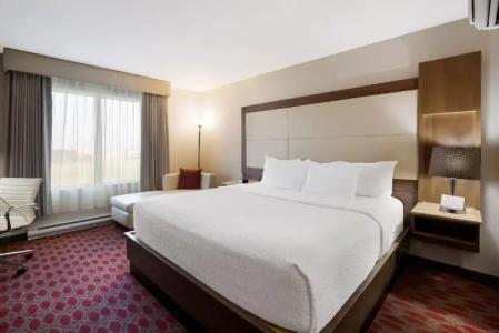 11 by Sonesta - 66