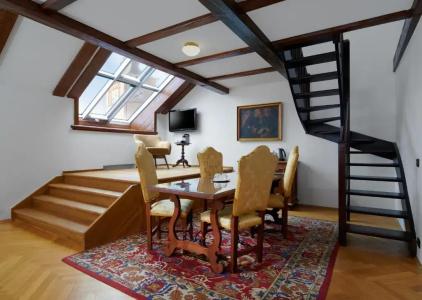 Charles Bridge Palace - 16