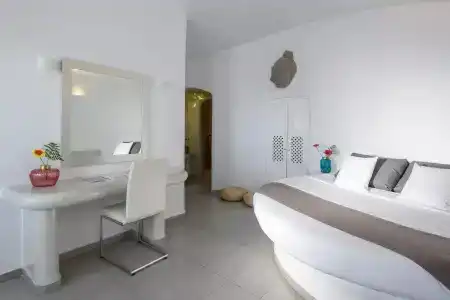 Pegasus Suites & Spa - 55