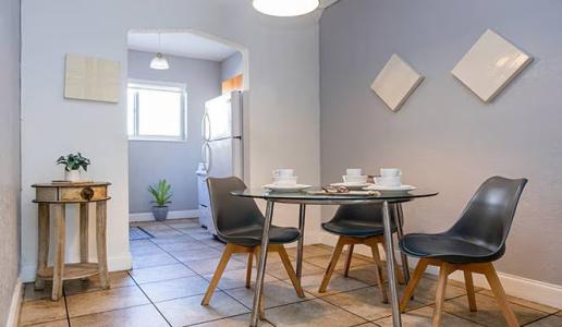 Beachside All Suites - 32