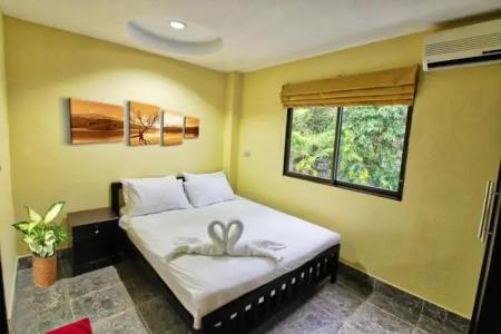 Phratamnak Inn - 100 meter from Beach - 35