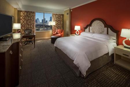 Hilton Anatole - 63