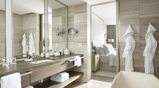 Four Seasons at Yorkville - 40